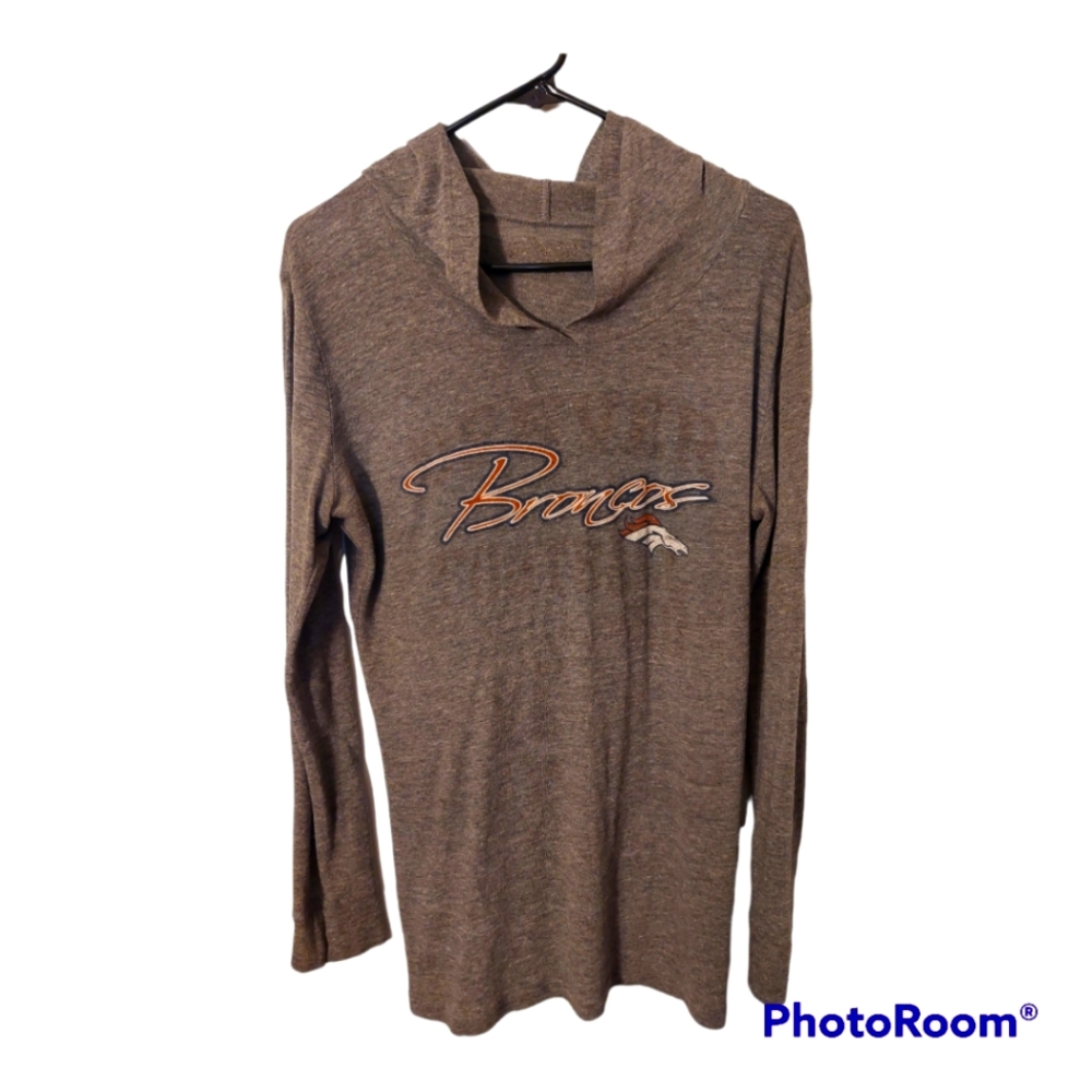 Ladies Lightweight Bronco Hoodie Shirt